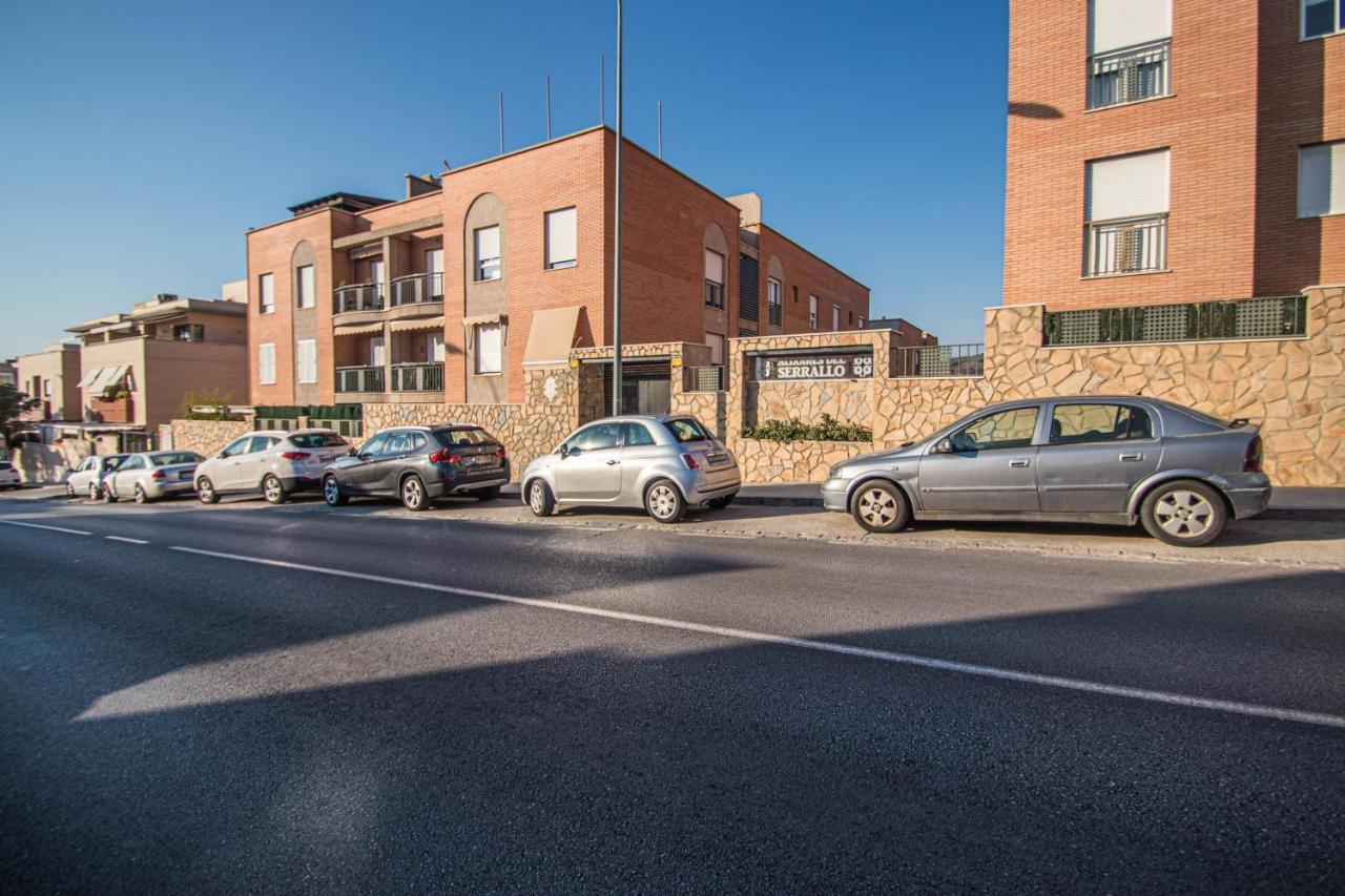Serrallo Apartment Huétor Vega Eksteriør bilde